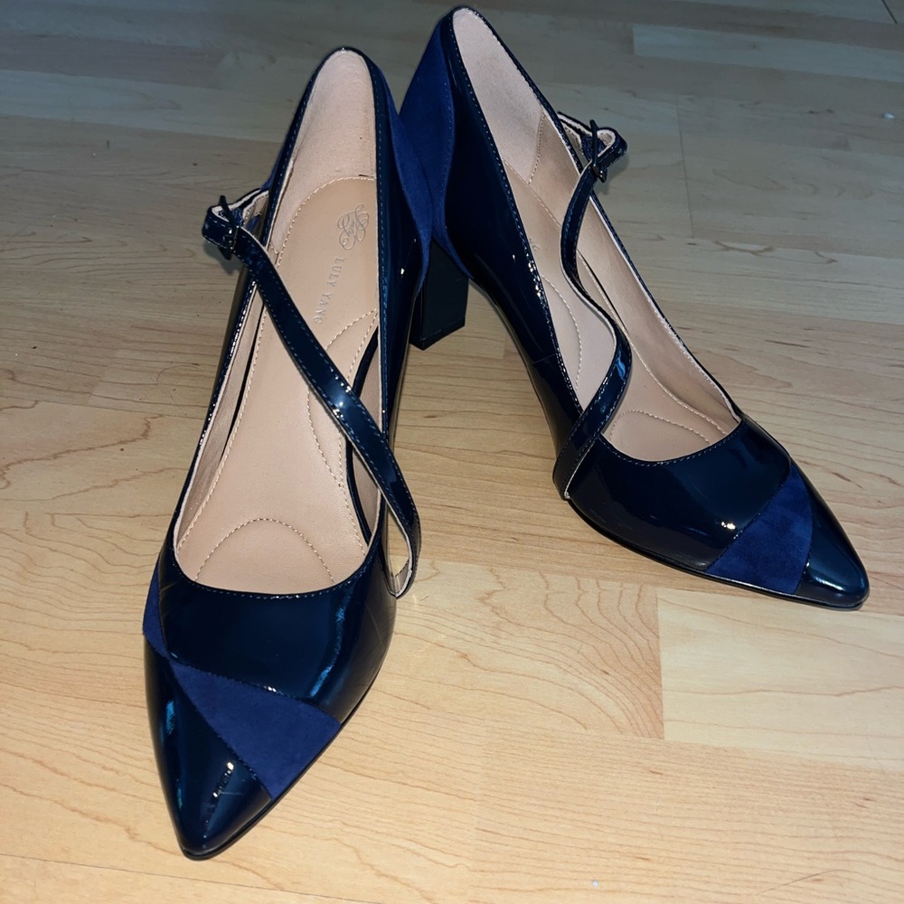 Lily Yang Flight Attendant Heels